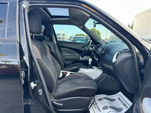 Used 2017 Nissan Juke SV image 38