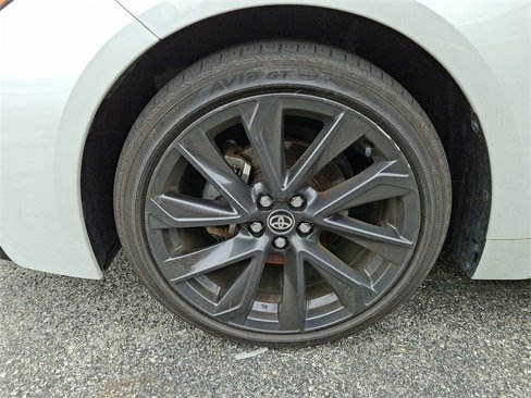 Used 2024 Toyota Corolla SE image 4