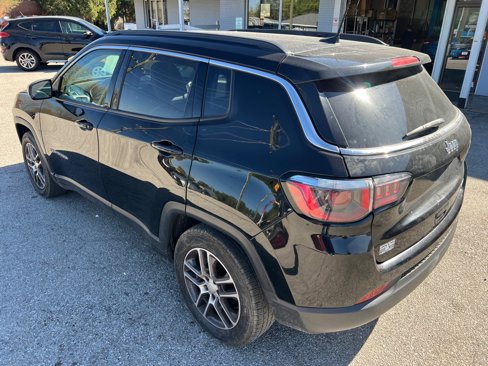 Used 2019 Jeep Compass Latitude w/ Popular Equipment Group image 7