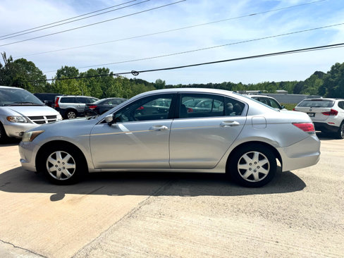 Used 2010 Honda Accord LX image 9
