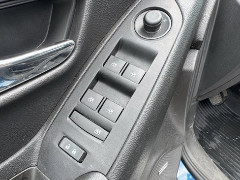 Used 2019 Chevrolet Trax Premier image 11