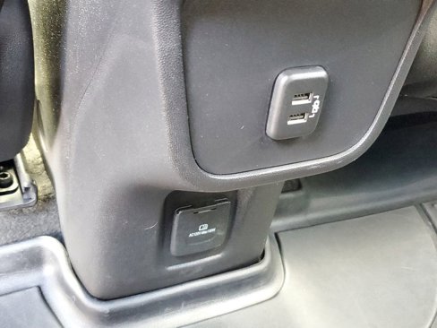 Used 2023 Chevrolet Equinox LT image 11