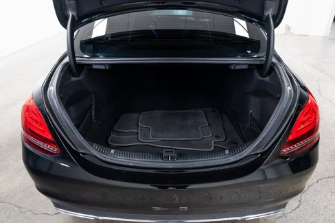 Used 2021 Mercedes-Benz C 300 Sedan image 8