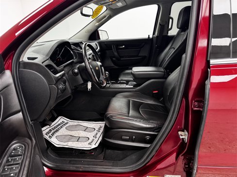 Used 2017 Chevrolet Traverse LT image 10