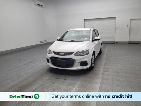 Used 2020 Chevrolet Sonic LT image 1