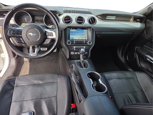 Used 2019 Ford Mustang Premium image 11