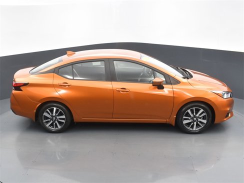 Used 2021 Nissan Versa SV image 14