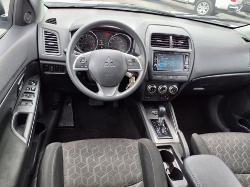 Used 2023 Mitsubishi Outlander Sport AWD image 6