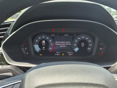 New 2025 Audi Q3 2.0T Premium image 19