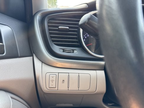 Used 2012 Kia Optima LX image 22