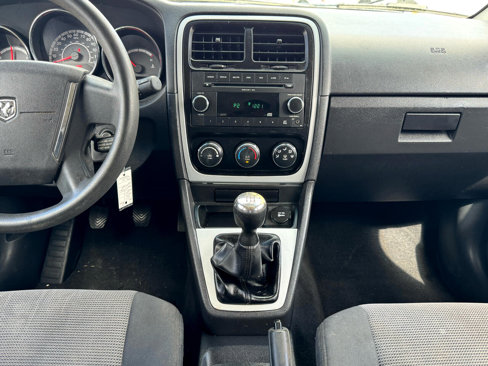 Used 2011 Dodge Caliber Express image 15