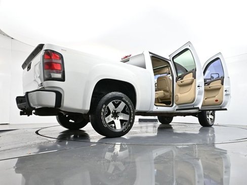 Used 2008 GMC Sierra 1500 Denali image 46