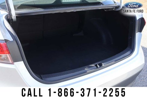 Used 2024 Toyota Corolla LE image 29