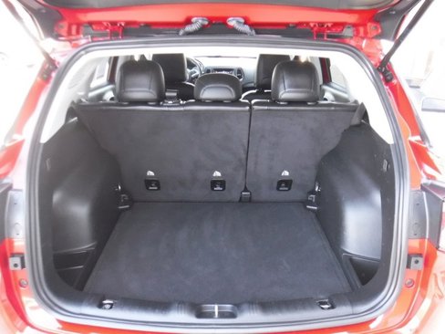 Certified 2019 Jeep Compass Latitude w/ Cold Weather Group image 37