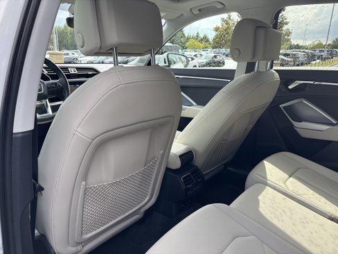 Used 2021 Audi Q3 2.0T Premium w/ Convenience Package image 33