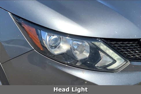 Used 2018 Nissan Rogue Sport S w/ S Appearance Package image 28