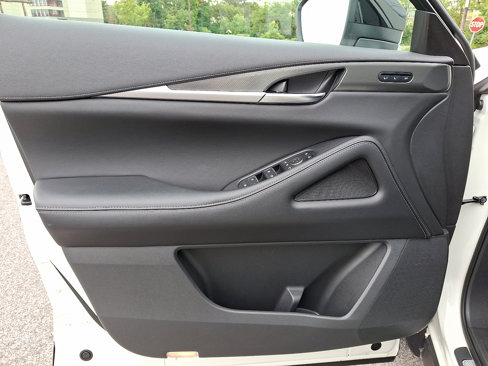 Certified 2023 INFINITI QX60 Luxe w/ Cargo Package image 13