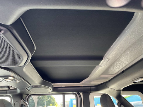 Used 2022 Jeep Wrangler Unlimited Sport image 30