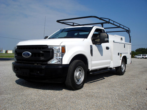 Used 2020 Ford F250 XL w/ Power Equipment Group image 4