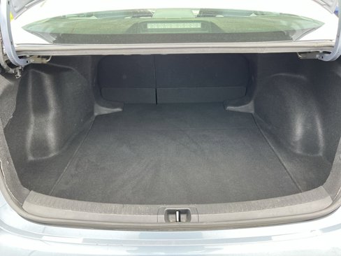 Used 2022 Toyota Corolla LE image 22