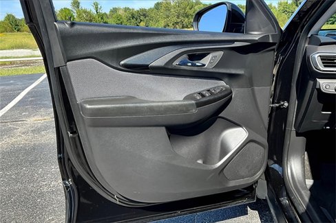 Used 2022 Chevrolet TrailBlazer LT w/ Convenience Package image 20