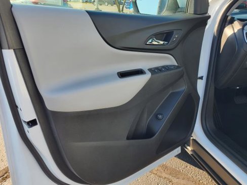 Certified 2022 Chevrolet Equinox LT image 6