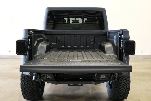 Used 2025 Jeep Gladiator Sport image 41