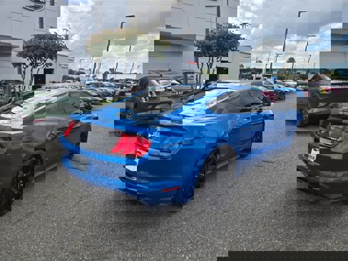 Used 2019 Ford Mustang Coupe image 5