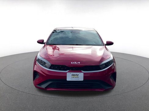 Used 2024 Kia Forte LXS image 4