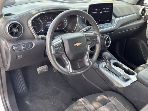 Certified 2023 Chevrolet Blazer LT w/ Convenience Package image 10