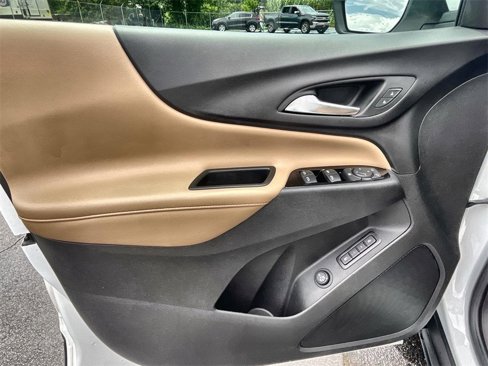 Used 2022 Chevrolet Equinox Premier image 23