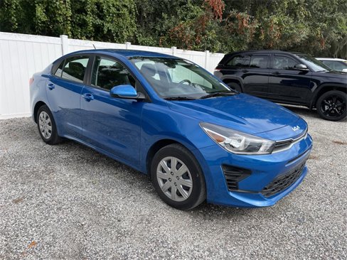 Used 2023 Kia Rio S image 2