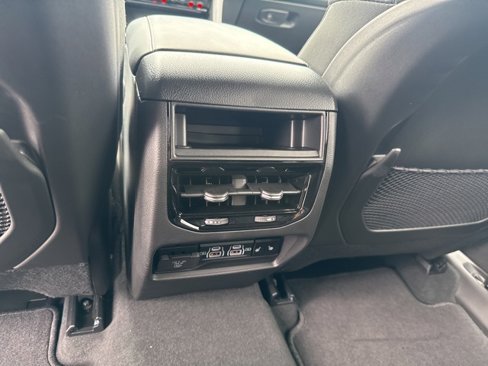 New 2025 Jeep Grand Cherokee Limited image 18