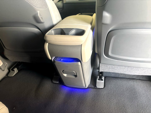 Used 2024 Kia EV9 Land image 33