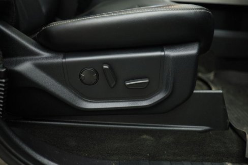 Used 2019 Ford F150 Lariat w/ Equipment Group 502A Luxury image 63