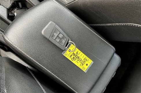Used 2022 Volkswagen Taos SE image 35