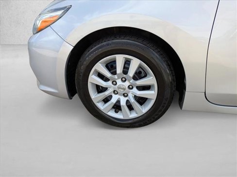 Used 2017 Nissan Altima 2.5 S image 22
