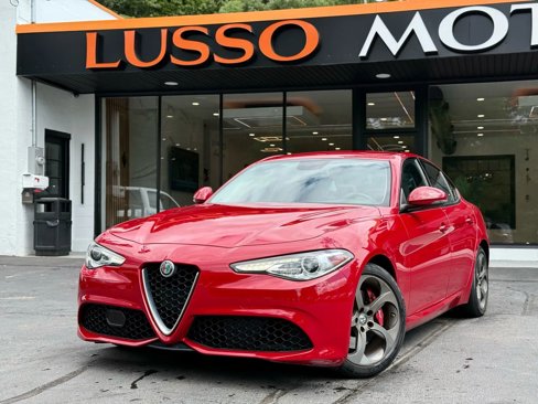 Used 2017 Alfa Romeo Giulia AWD w/ Sport Appearance Package image 1