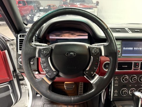 Used 2012 Land Rover Range Rover Autobiography image 26