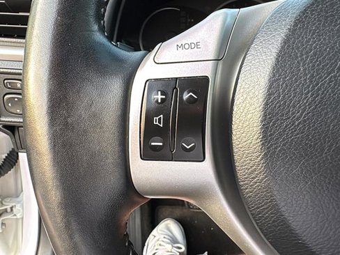 Used 2012 Lexus CT 200h Premium image 16