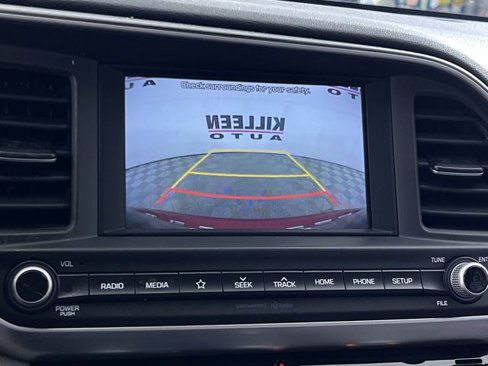 Used 2019 Hyundai Elantra Value Edition image 17