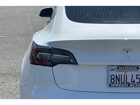 Used 2020 Tesla Model 3 Standard Range image 42