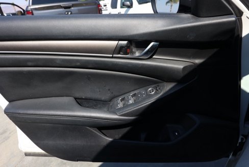 Used 2020 Honda Accord LX image 22