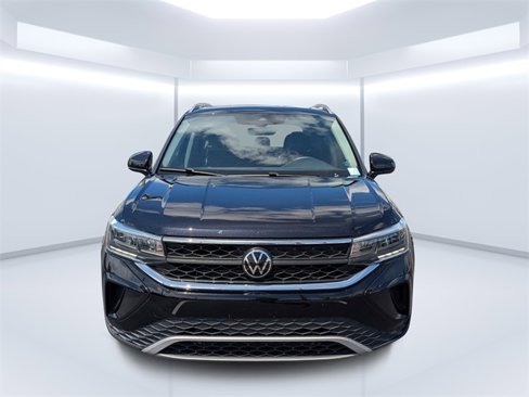 Used 2023 Volkswagen Taos SE image 8