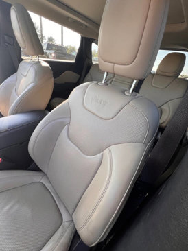 Used 2015 Jeep Cherokee Limited w/ Luxury Group image 30