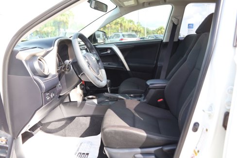 Used 2015 Toyota RAV4 XLE image 7