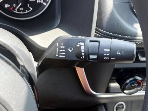 Used 2023 Nissan Rogue SV image 23