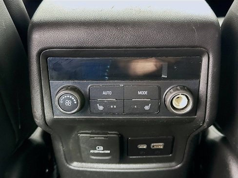 Used 2021 GMC Acadia SLT w/ Elevation Edition image 27