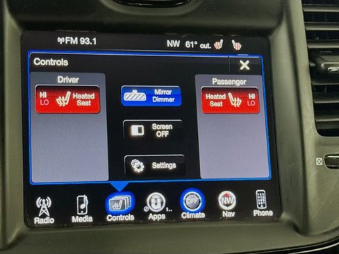 Used 2016 Chrysler 300 S image 25