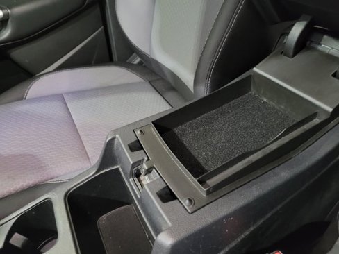 Used 2019 Ford Escape SE image 37